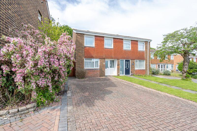 3 bedroom semidetached house for sale in Little Breach, Chichester, PO19