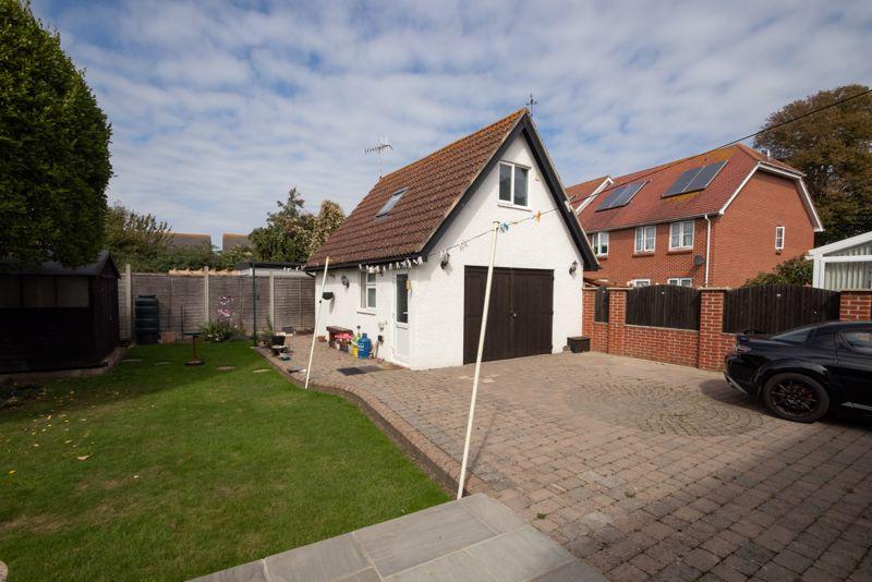 4 bedroom detached house for sale in Detached House With Annex, Bersted