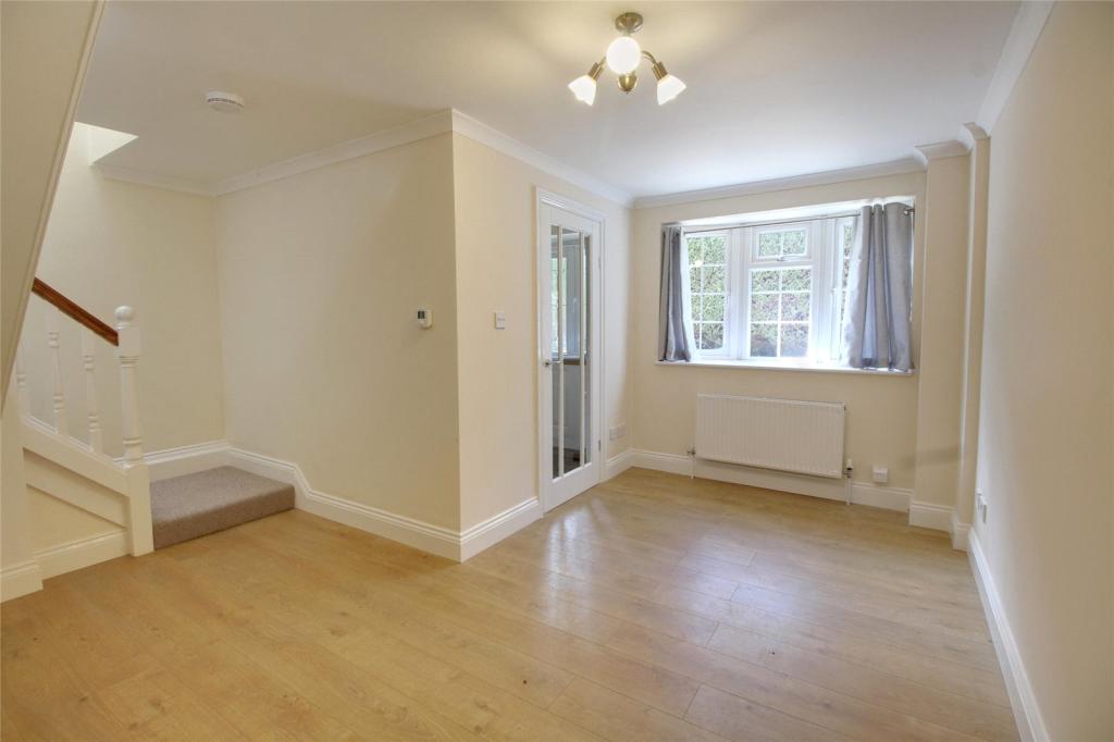 1 bedroom terraced house for sale in Upper Hale Road, Farnham, Surrey, GU9
