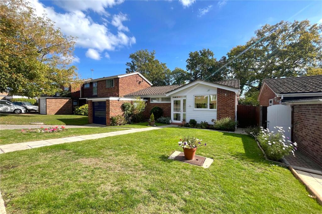 Main image of property: Copse Avenue, Farnham, Surrey, GU9