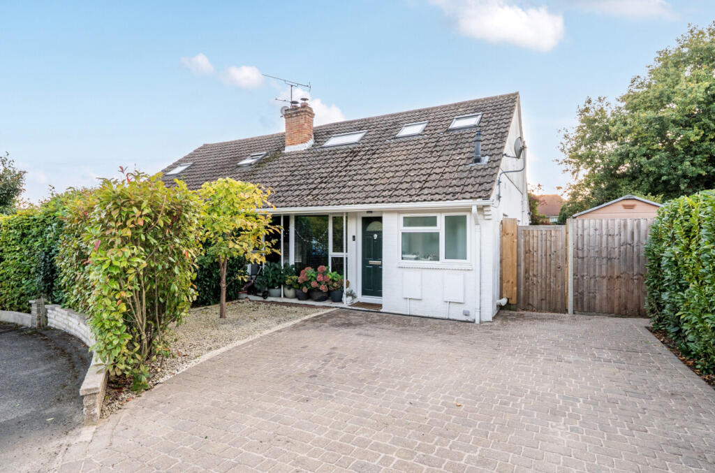 Main image of property: The Fairway, Farnham, Surrey, GU9