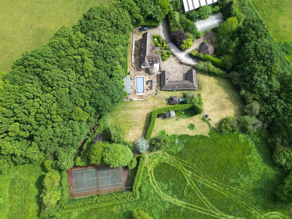 6 bedroom detached house for sale in Chorley, Lichfield, WS13