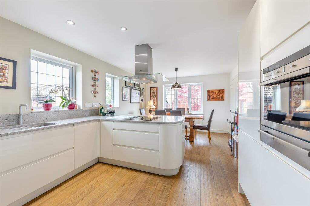 Additional property image - Welford Grove, Sutton Coldfield