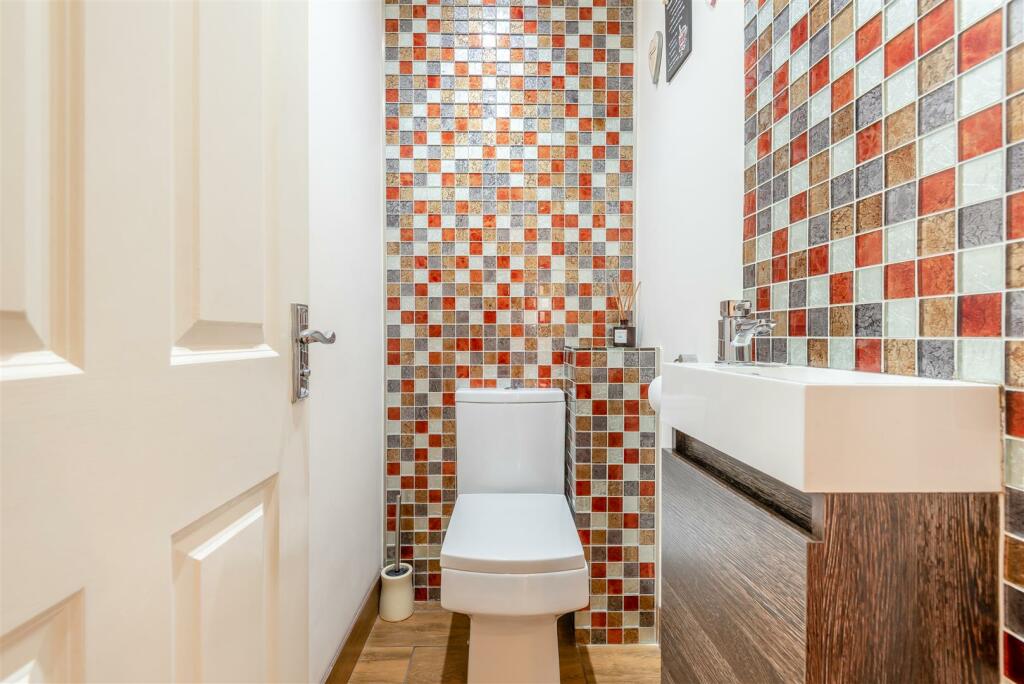 Additional property image - Kempson Avenue, Sutton Coldfield