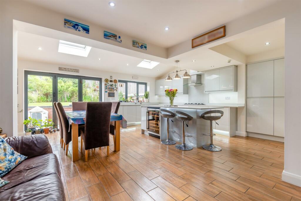 Additional property image - Kempson Avenue, Sutton Coldfield