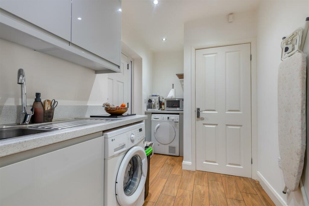 Additional property image - Kempson Avenue, Sutton Coldfield