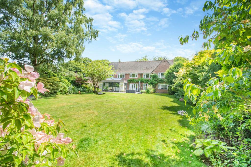 Additional property image - Moor Hall Drive, Sutton Coldfield