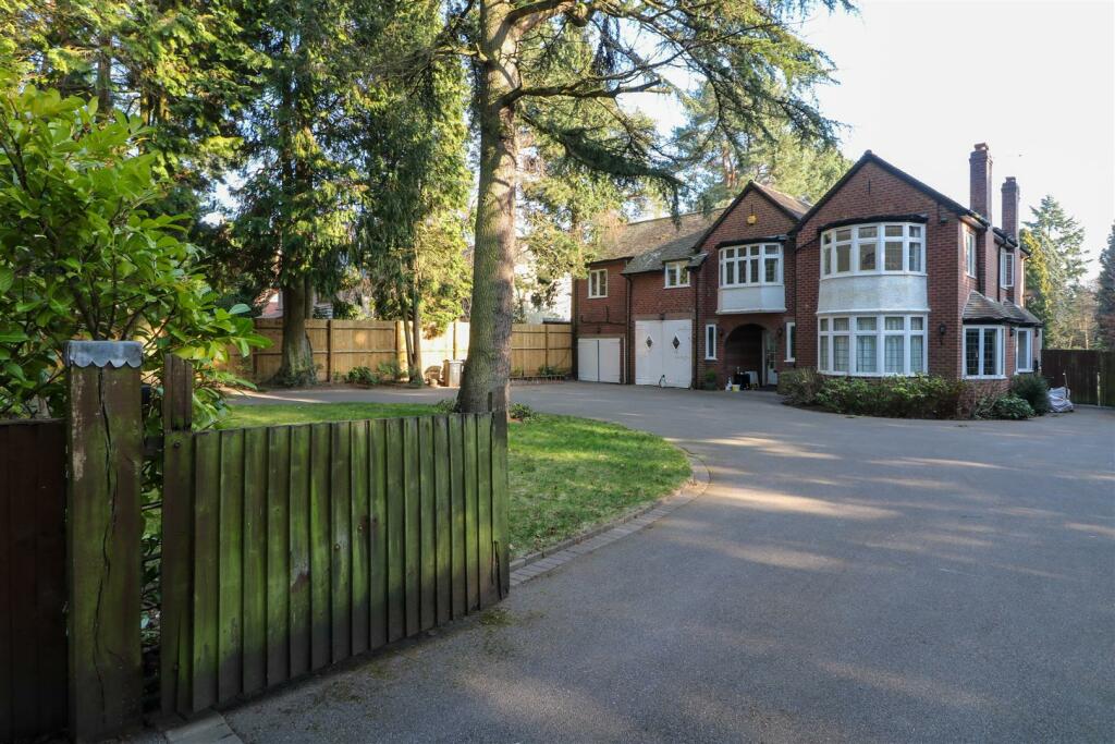 Additional property image - Luttrell Road, Sutton Coldfield