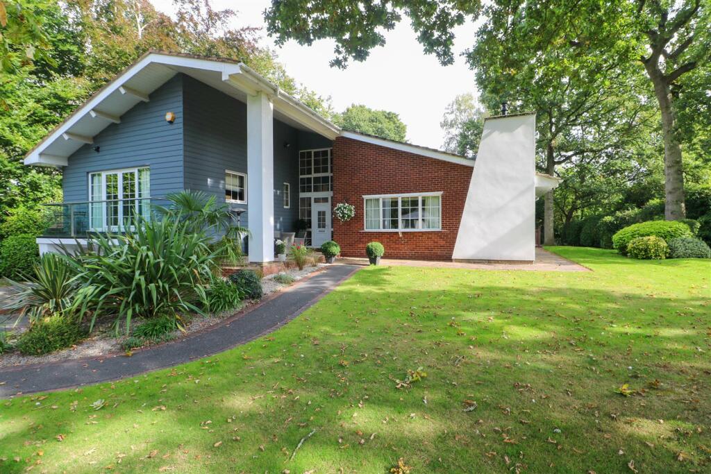 Additional property image - Longacres, Park Drive, Little Aston Park