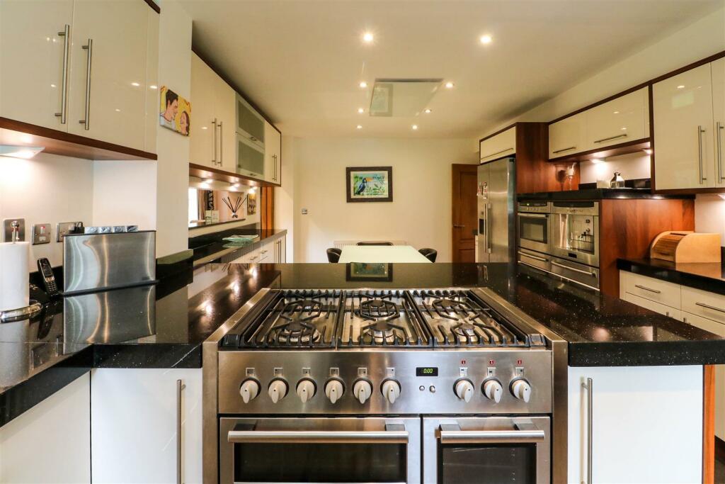 Additional property image - Longacres, Park Drive, Little Aston Park