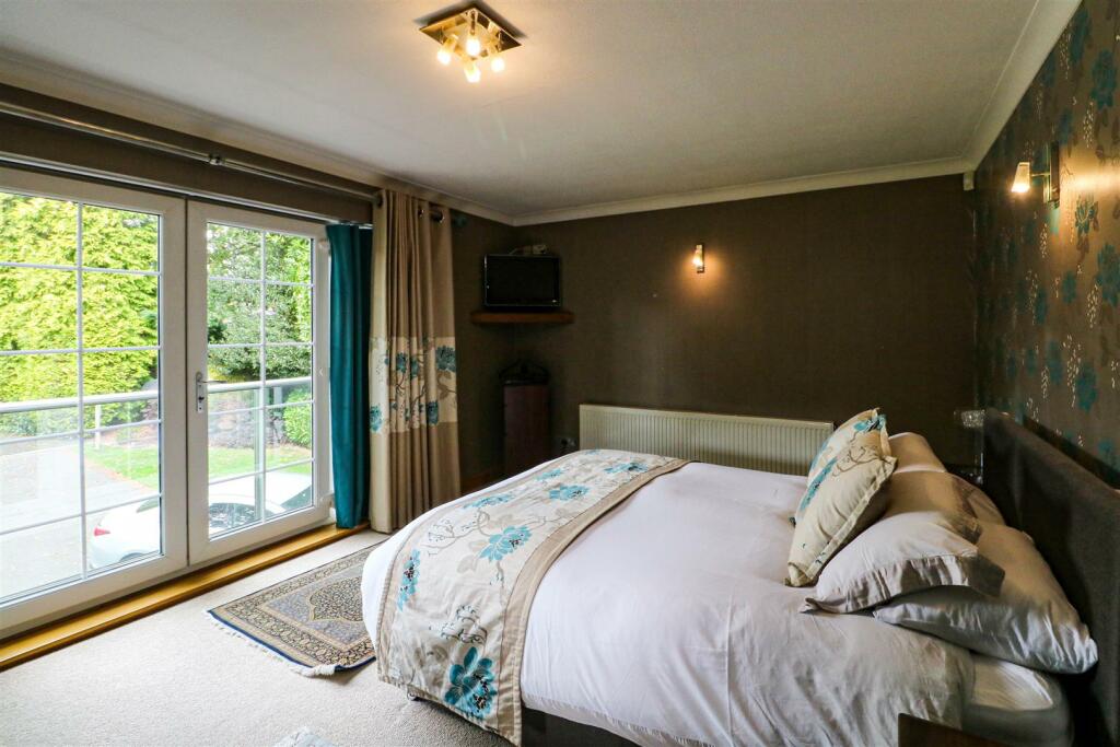 Additional property image - Longacres, Park Drive, Little Aston Park