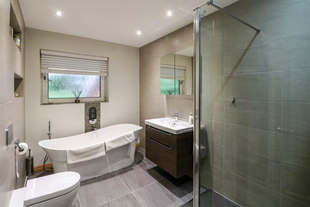 Additional property image - Longacres, Park Drive, Little Aston Park
