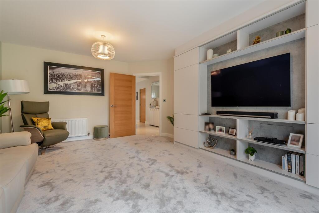 Additional property image - Thomas De Beauchamp Lane, Sutton Coldfield