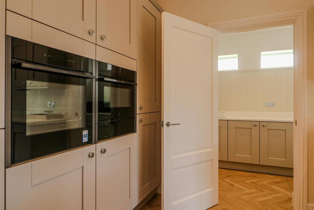 Additional property image - Little Sutton Lane, Sutton Coldfield