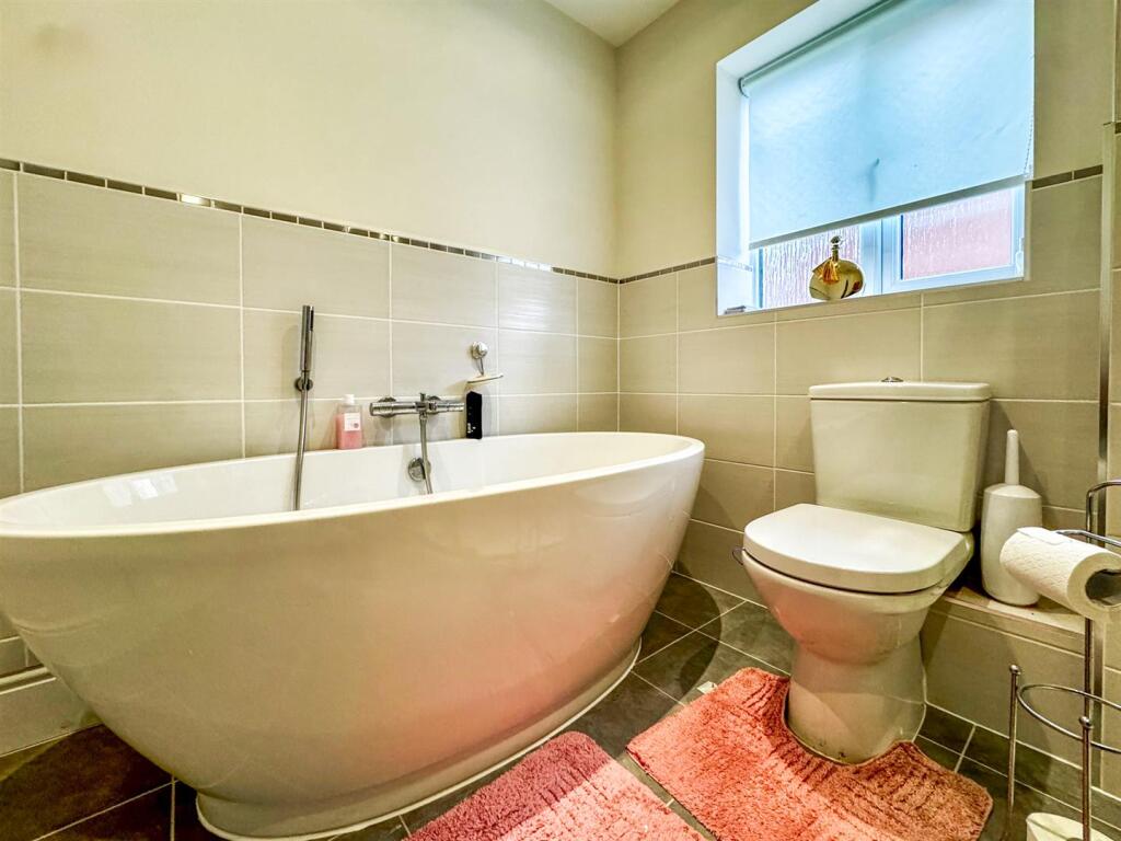 Additional property image - New Hall Grange Close, Sutton Coldfield