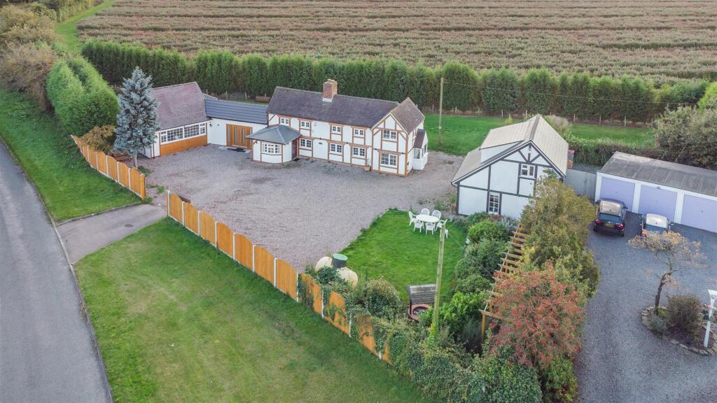 Main image of property: Lichfield Road, Armitage