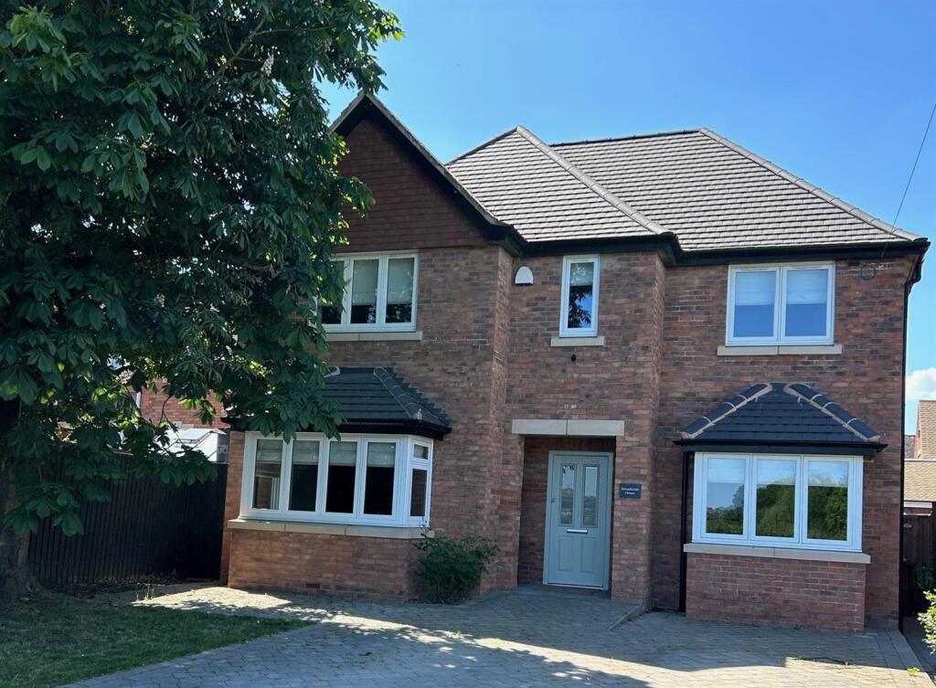 Main image of property: Dumore Hay Lane, Fradley, Lichfield