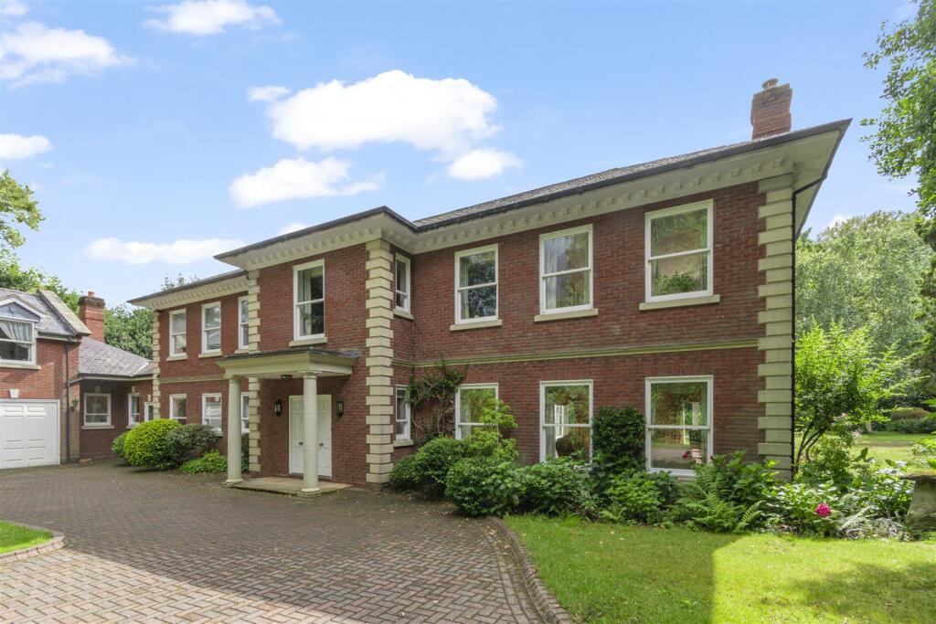 Main image of property: Hartopp Road, Sutton Coldfield
