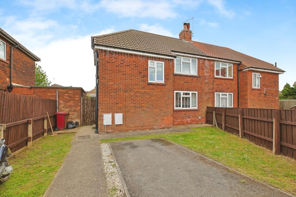Main image of property: Beacon Avenue, Barton-upon-humber, DN18 5DP