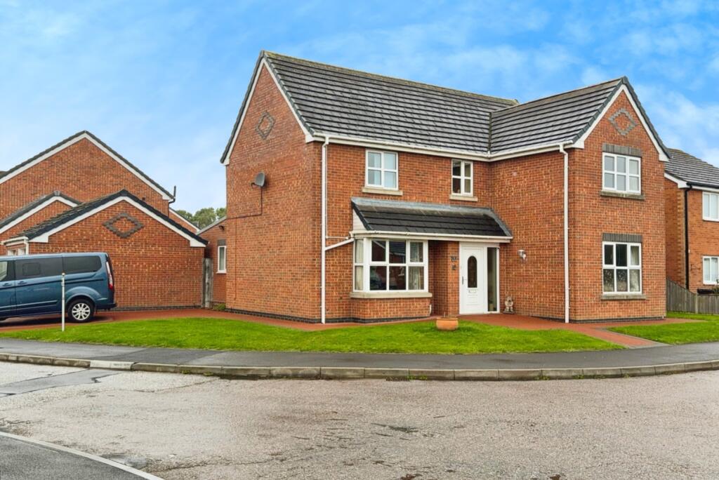 Main image of property: Westburn Avenue, New Holland, Barrow-Upon-Humber, Lincolnshire, DN19 7SA