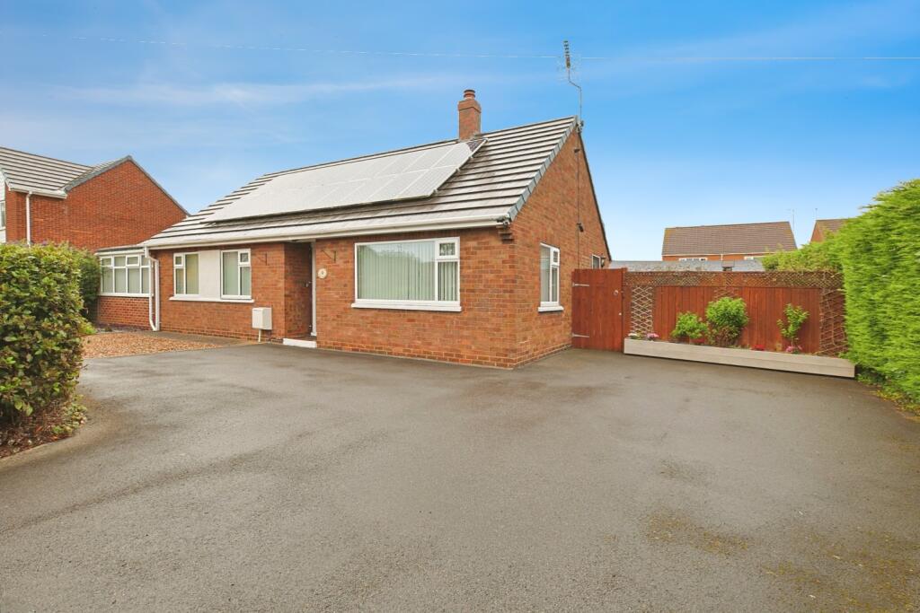 Main image of property: Greenway, Barton-upon-humber, Lincolnshire, DN18 5HY