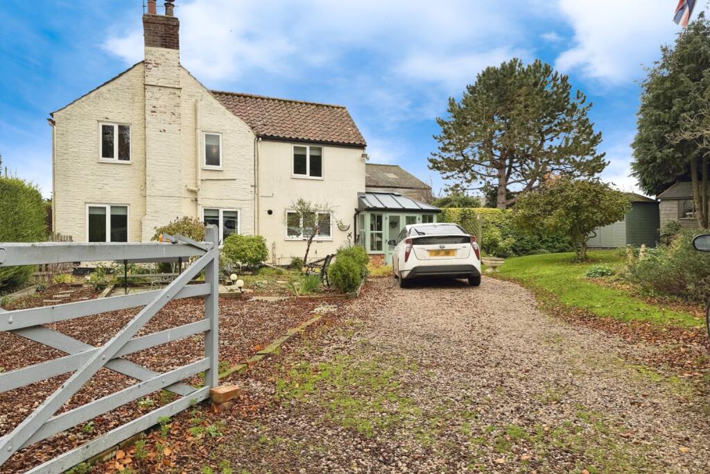 Main image of property: High Street, Wootton, Ulceby, DN39 6RW