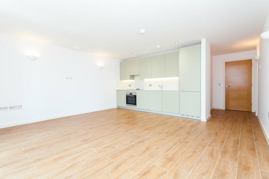 Main image of property: 270-274, West Green Road, London, N15