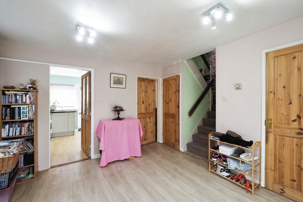 3 bedroom semidetached house for sale in Highfield Gardens, Derby, DE22