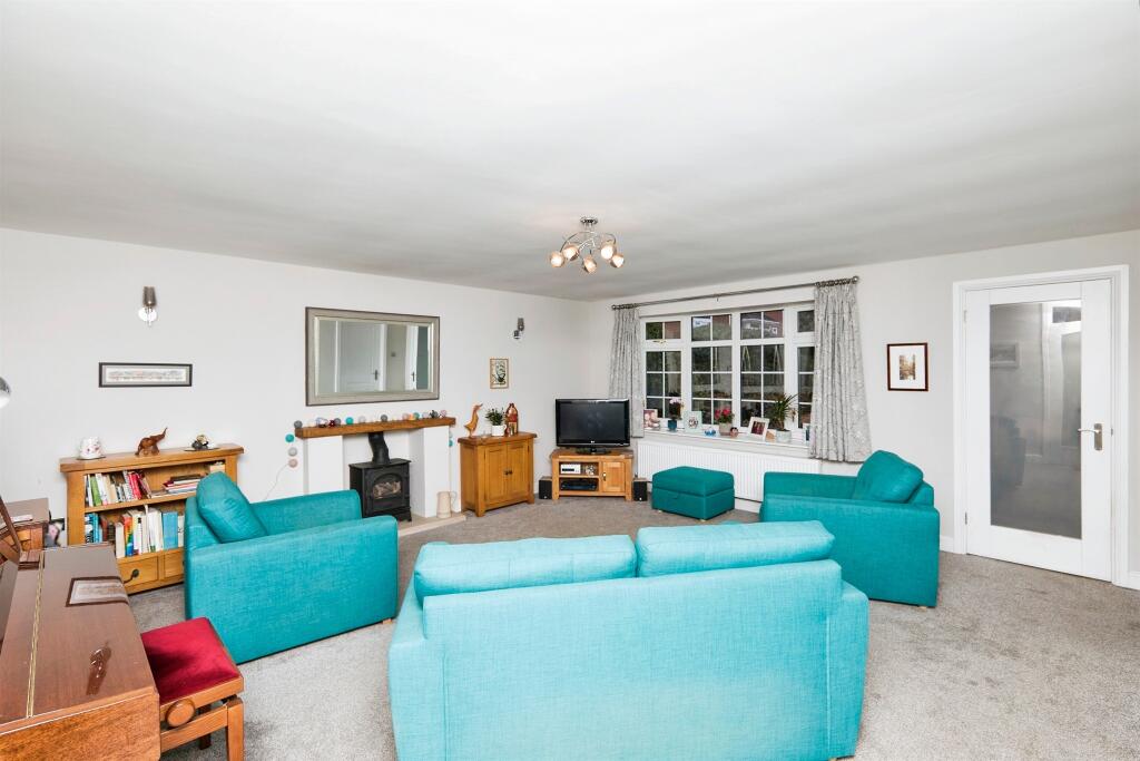 Additional property image - Medway Drive, Allestree, Derby