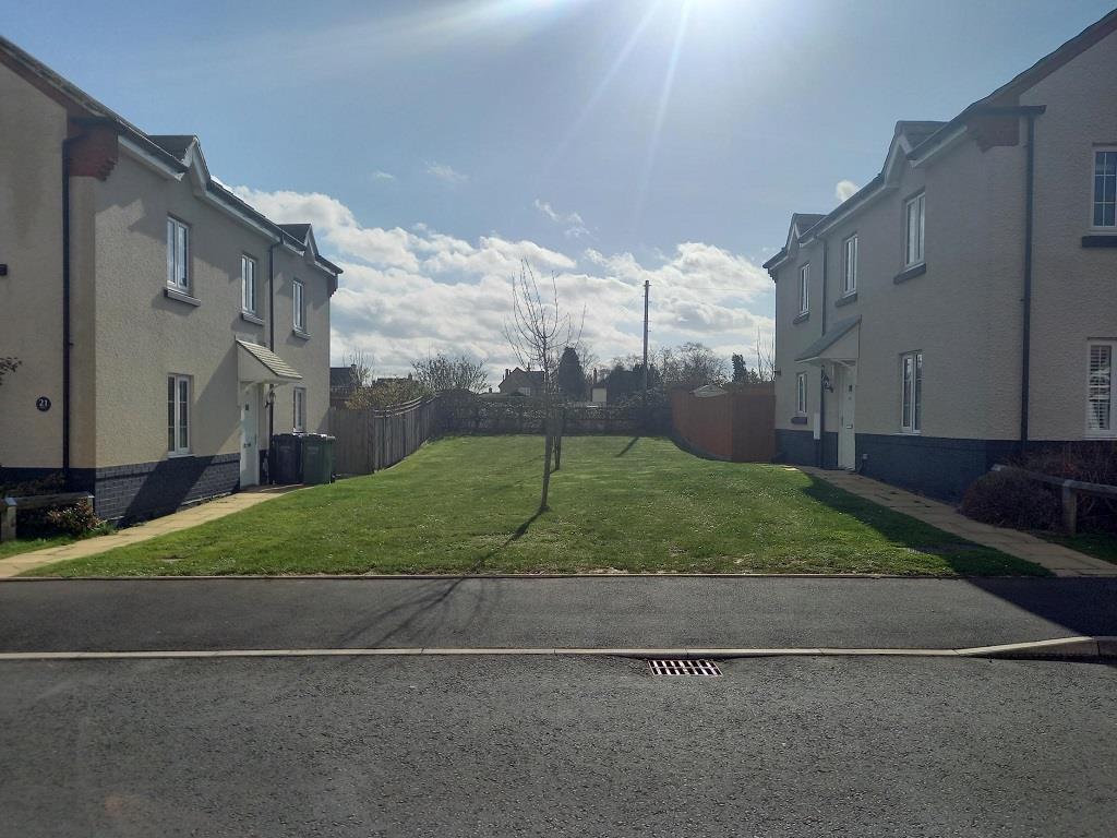 Land for sale in Crump Way, Evesham, Worcestershire, WR11 3JG, WR11