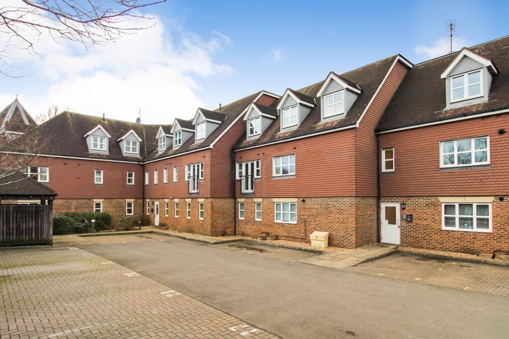 Main image of property: Brookhill Road, Copthorne, Crawley, West Sussex. RH10 3PS