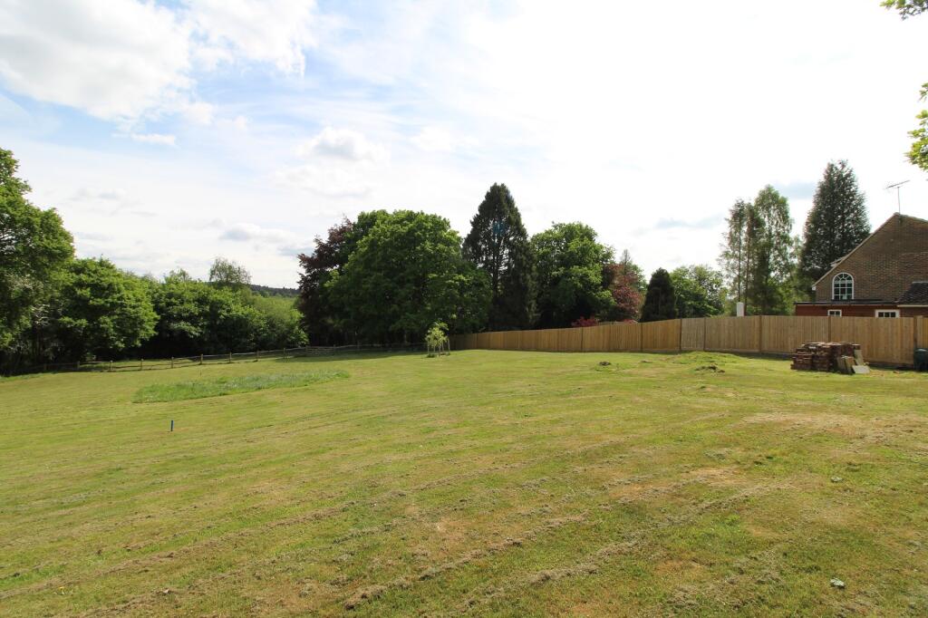 Main image of property: Church Road, Worth, Crawley, West Sussex. RH10 7RT