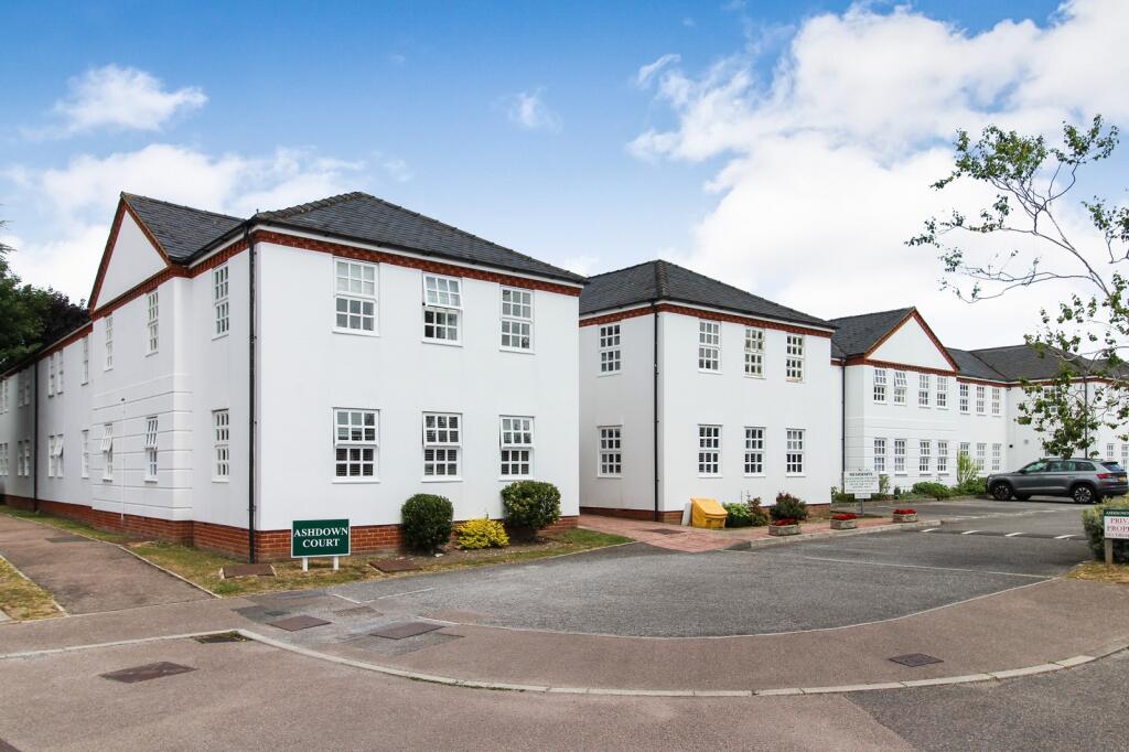 Main image of property: Oak Tree Way, Horsham, West Sussex. RH13 6TE