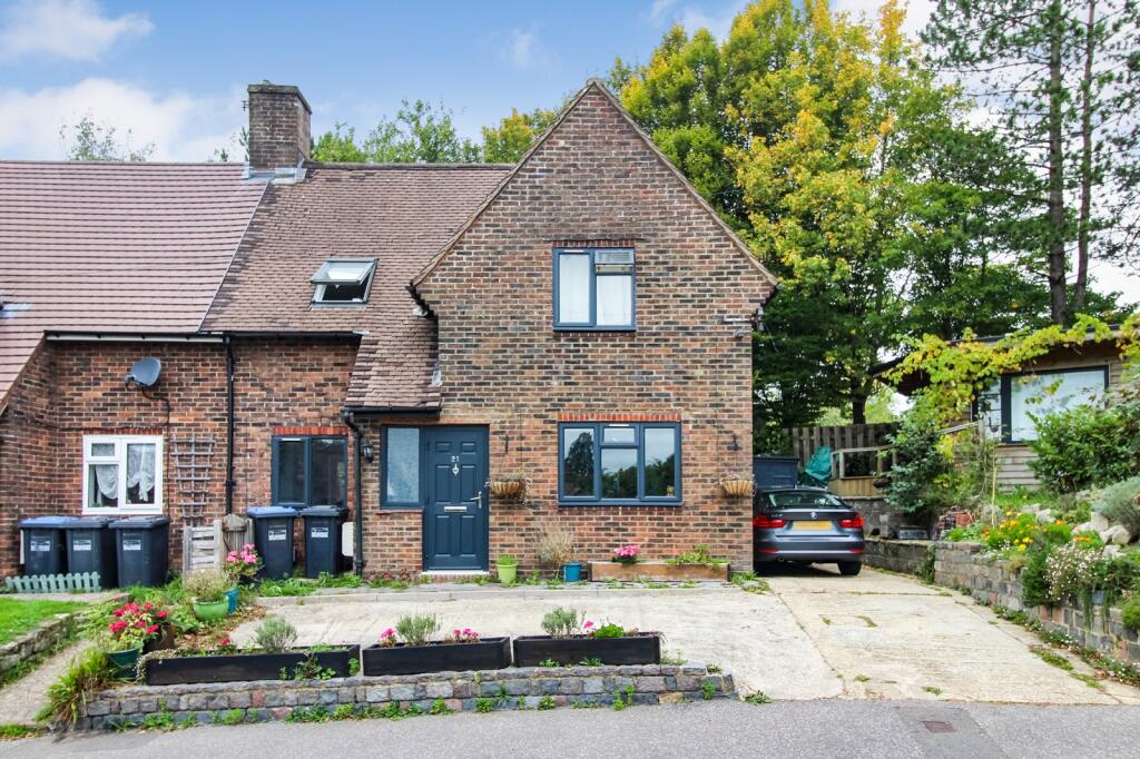 3 bedroom semi-detached house