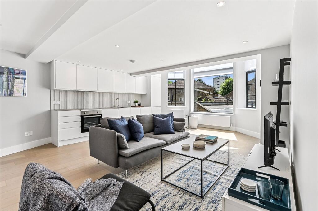 Main image of property: Caxton Gate, 32 Caxton Road, London, W12