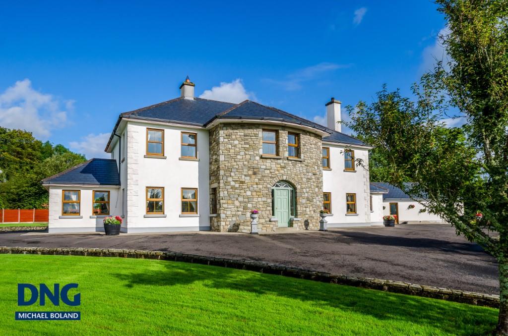 5 bedroom detached house for sale in Crossmolina, Mayo, Ireland