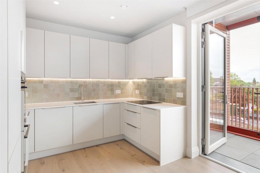 Main image of property: Civic Avenue, Hammersmith, London, W6