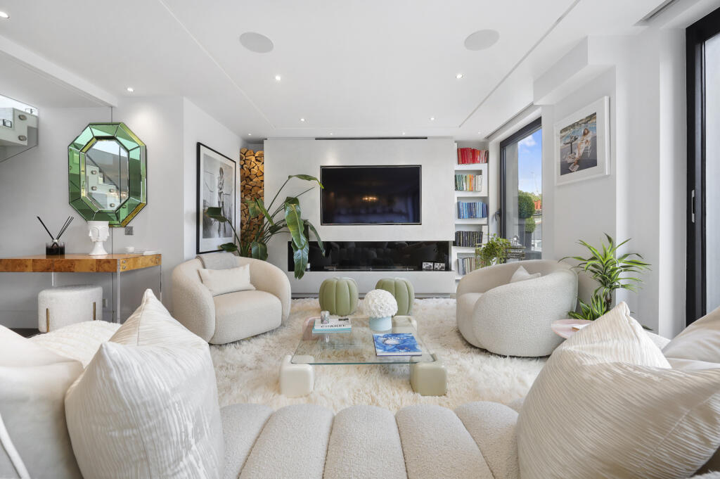 Main image of property: Bolsover Street, London, W1W