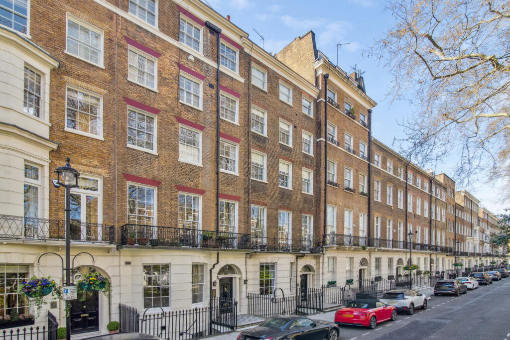 Main image of property: Montagu Square, London, W1H