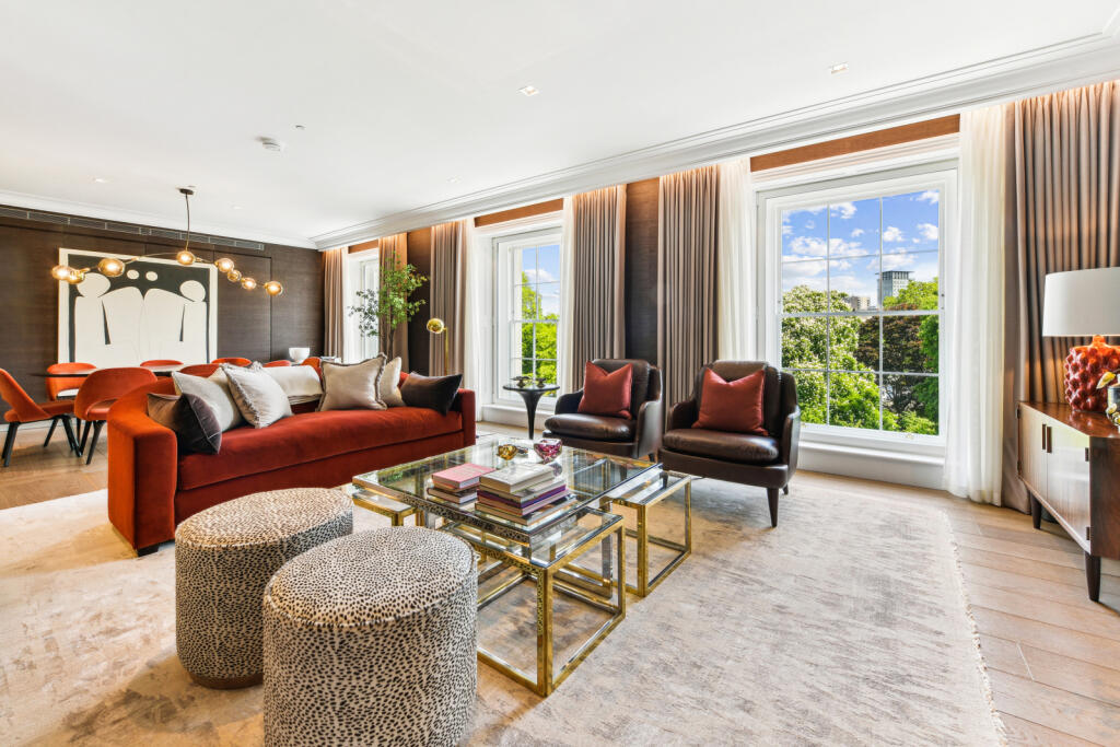 Main image of property: Regent's Crescent, Park Crescent, London, W1B