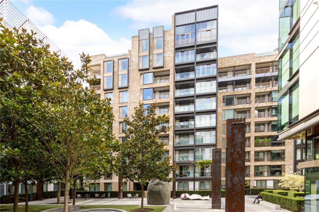 3 bedroom apartment for sale in Pearson Square, Marylebone, London, W1T