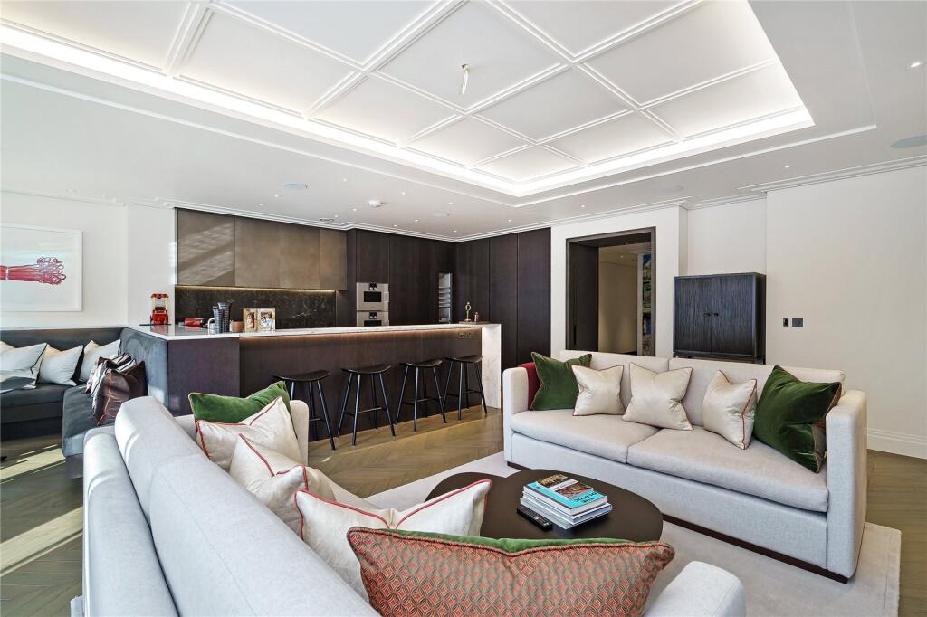 Main image of property: Marylebone High Street, London, W1U