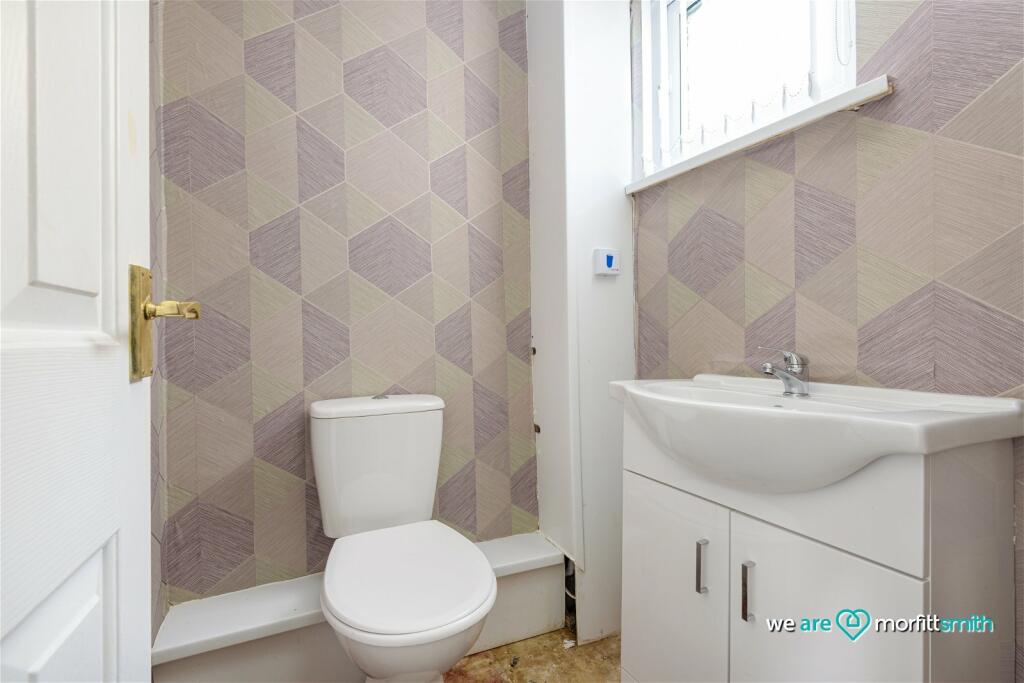 3 bedroom town house for sale in Deer Park Way, Stannington, Sheffield