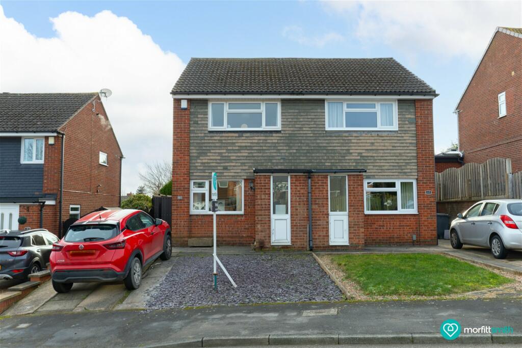2 bedroom semidetached house for sale in Chapelfield Drive, Thorpe