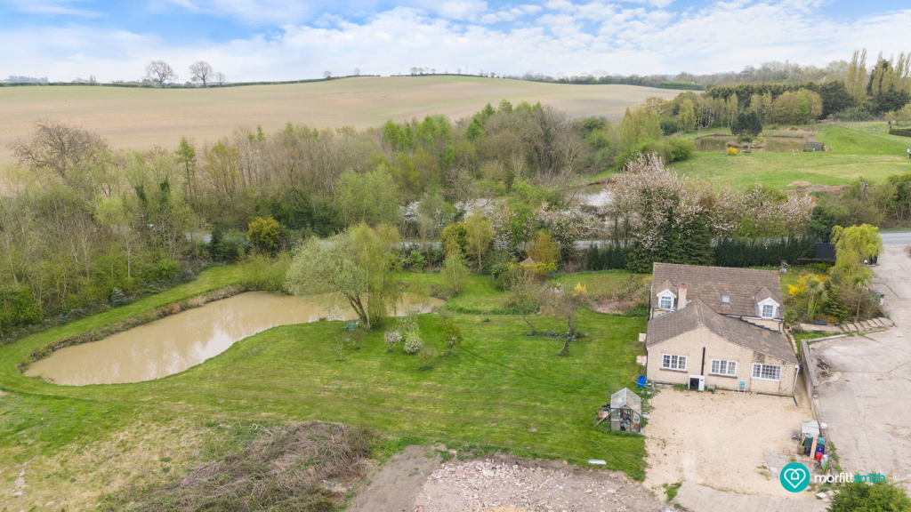 Main image of property: Woodall Road, Killamarsh, S21 2EW