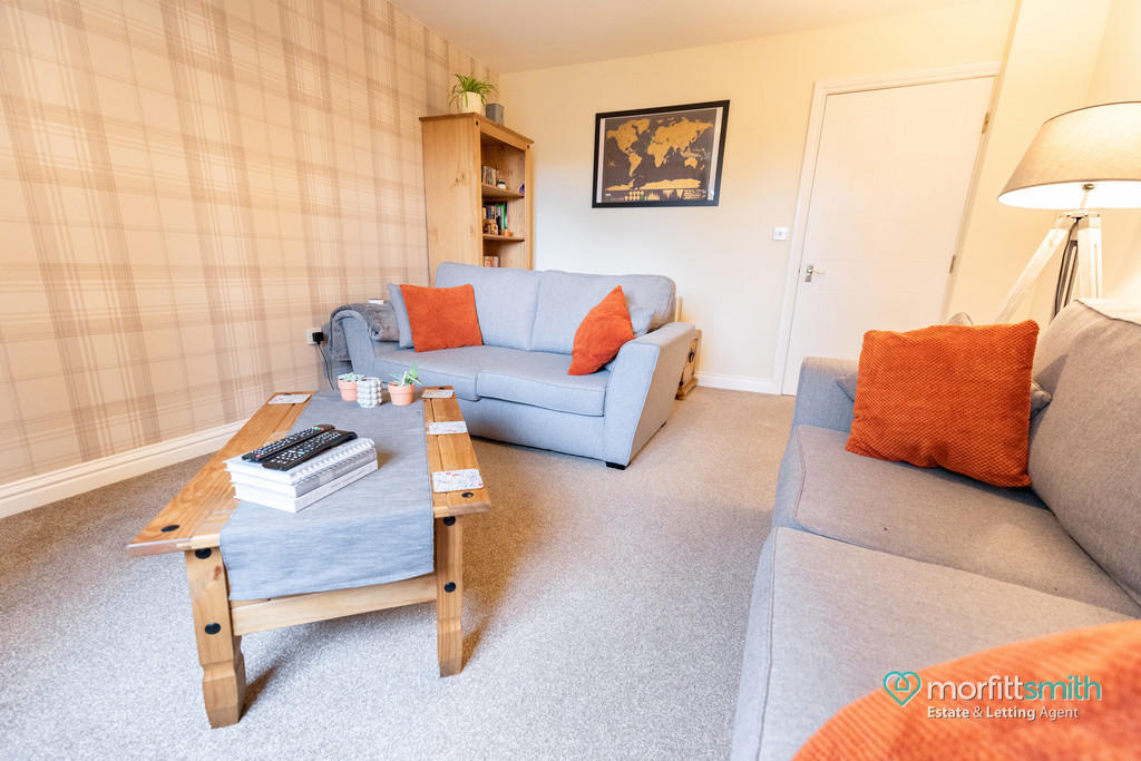 2 bedroom flat for sale in Middlewood Drive, Wadsley Park Village, S6