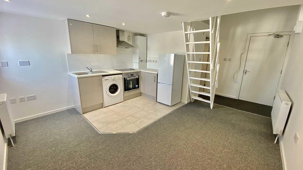 Commercial property for sale in High Street, Rushden, NN10