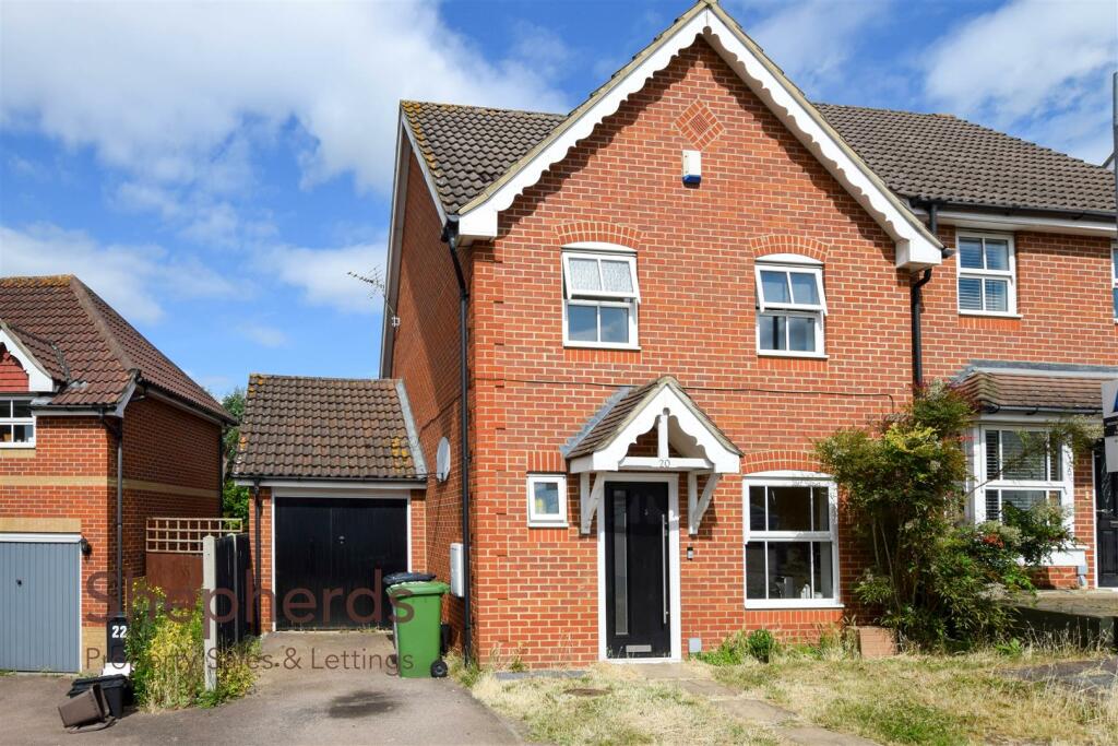 3 bedroom semidetached house for sale in Lucern Close, Hammond Street