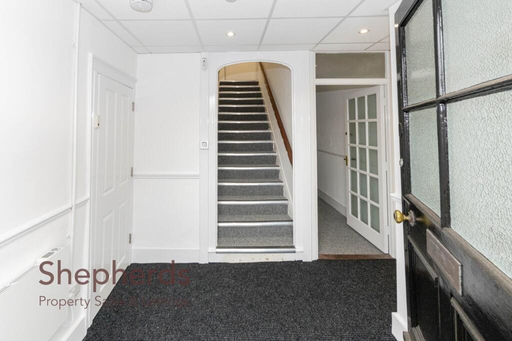 Main image of property: High Street, Cheshunt