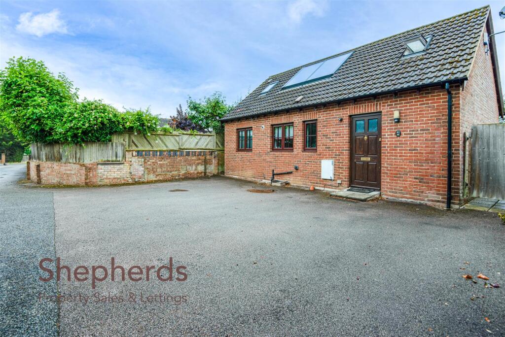 Main image of property: Hammondstreet Road, Cheshunt
